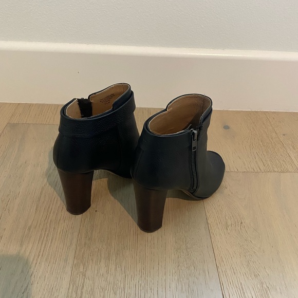 Splendid Jojo Peep Toe Heeled Booties - Picture 8 of 8